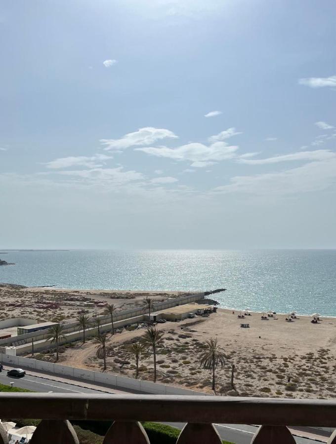 Апартаменты Beach Front Escape Рас-эль-Хайма Экстерьер фото